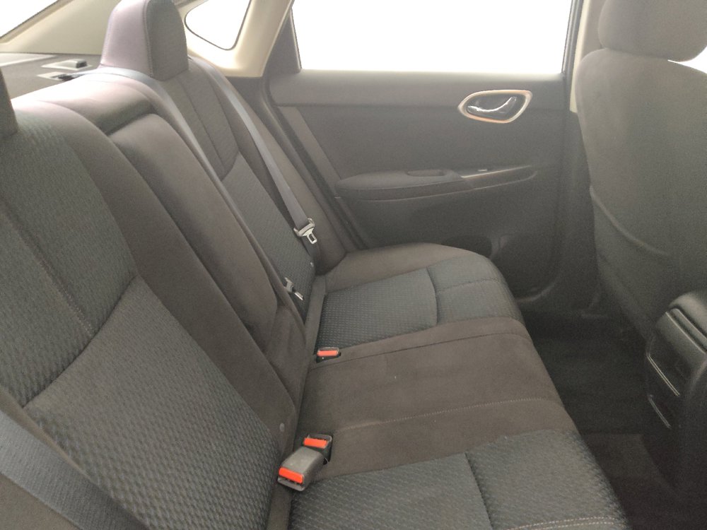 Used 2015 Nissan Sentra SR w/ Navigation Package FWD image 19