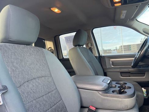 Used 2016 RAM 1500 Big Horn image 6