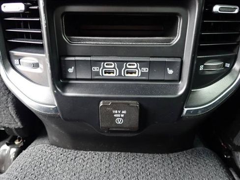 Used 2022 RAM 3500 Laramie AWD/4WD image 8