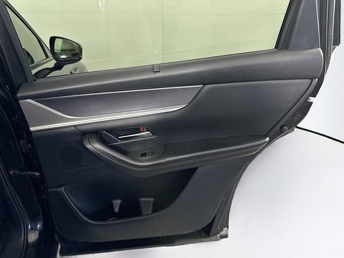 Used 2025 MAZDA CX-90 3.3 Turbo w/ Premium Sport Pkg image 33