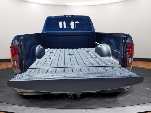 New 2026 RAM 2500 Big Horn AWD/4WD image 14