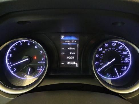 Used 2018 Toyota Camry SE w/ Protection Package (Q2) FWD image 23