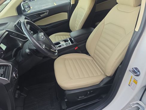 Used 2023 Ford Edge SEL w/ Convenience Package AWD/4WD image 9