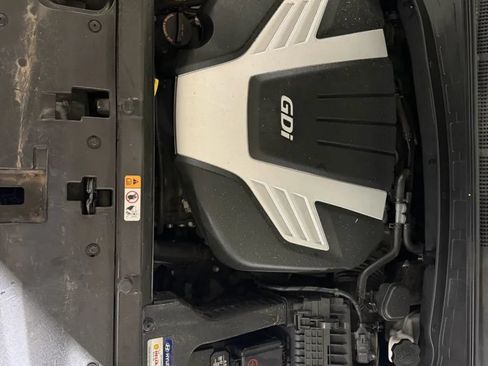 Used 2014 Hyundai Santa Fe Limited AWD/4WD image 18