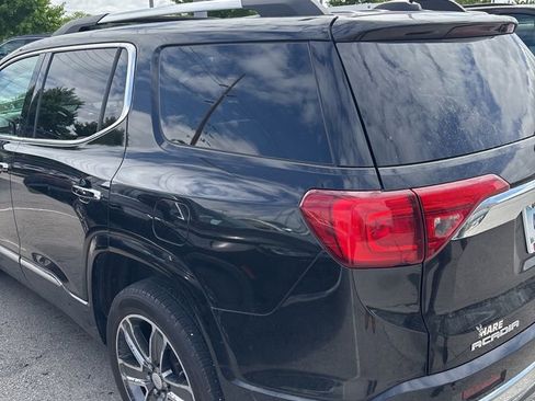 Used 2017 GMC Acadia Denali w/ Technology Package AWD/4WD image 3