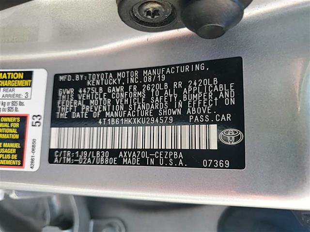 Used 2019 Toyota Camry XSE FWD image 5
