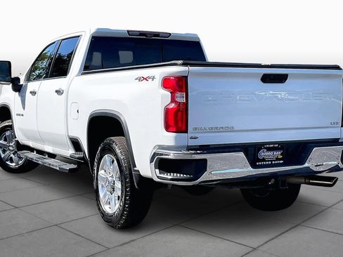 Used 2020 Chevrolet Silverado 2500 LTZ w/ LTZ Premium Package image 11