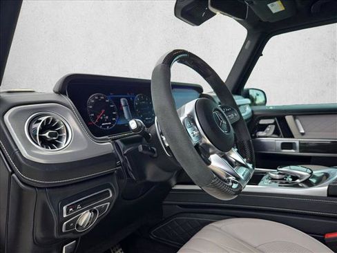 Used 2024 Mercedes-Benz G 63 AMG 4MATIC image 10
