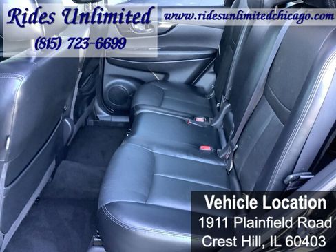 Used 2018 Nissan Rogue SL w/ Premium Package AWD/4WD image 32