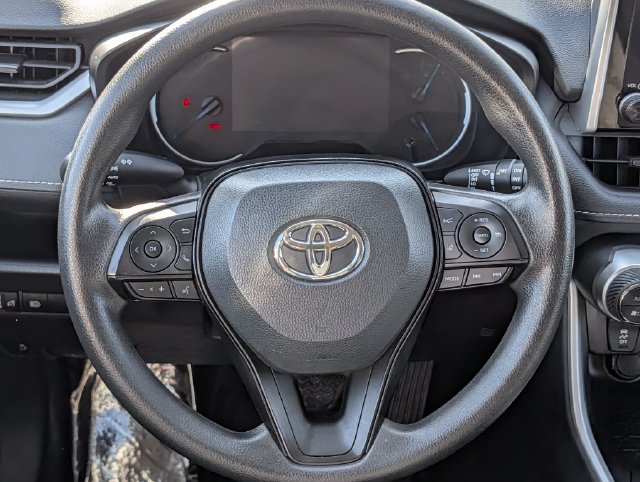 Certified 2025 Toyota RAV4 XLE AWD/4WD image 12