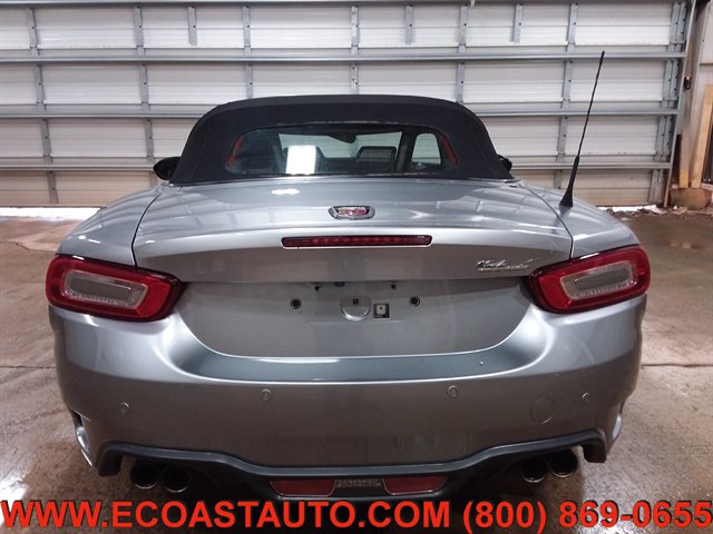 Used 2017 FIAT 124 Spider Abarth RWD image 8