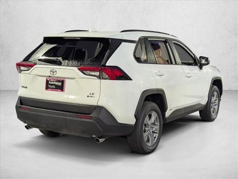 New 2025 Toyota RAV4 LE image 2