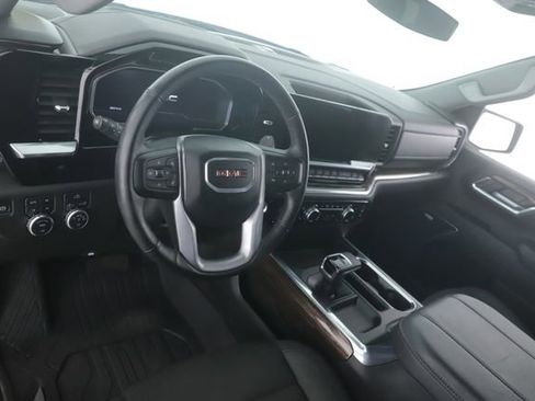 Used 2024 GMC Sierra 1500 Elevation w/ Preferred Package image 14