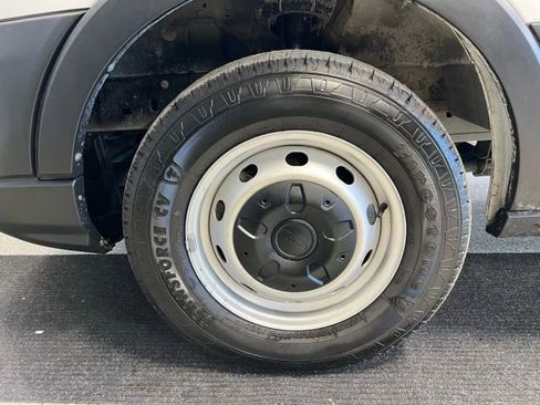 Used 2021 Ford Transit 250 Low Roof image 15