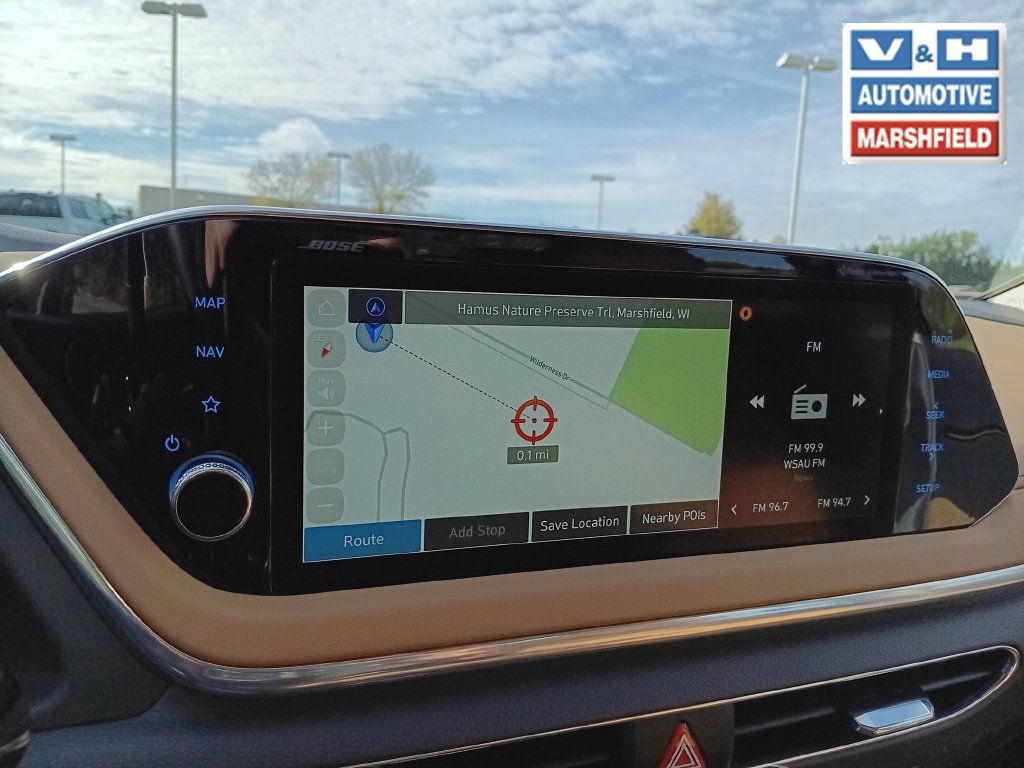 Used 2023 Hyundai Sonata Limited w/ Cargo Package FWD image 5