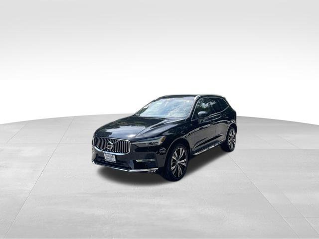 Certified 2023 Volvo XC60 B5 Plus w/ Climate Package AWD/4WD image 4