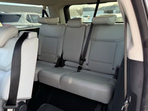 Certified 2025 Ford Expedition Max Platinum image 31