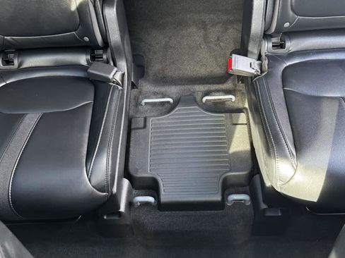 Used 2024 Honda Pilot Touring image 39