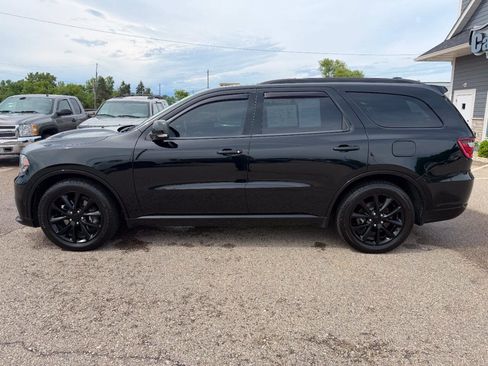 Used 2018 Dodge Durango R/T w/ Technology Group AWD/4WD image 2
