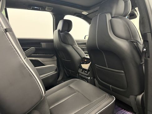 Used 2026 Cadillac Vistiq Platinum w/ LPO, Floor Liner Package AWD/4WD image 25