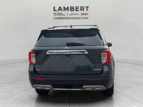 Used 2023 Ford Explorer XLT w/ Equipment Group 202A AWD/4WD image 4