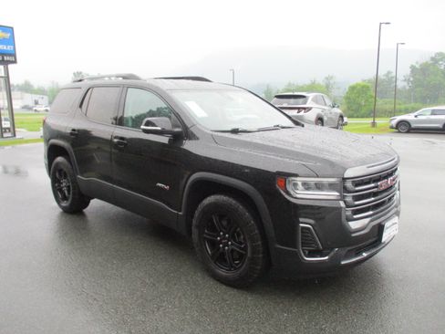 Certified 2023 GMC Acadia AT4 w/ Technology Package AWD/4WD image 3