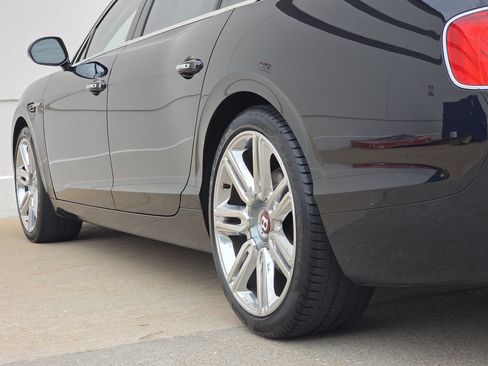 Used 2016 Bentley Flying Spur V8 AWD/4WD image 35