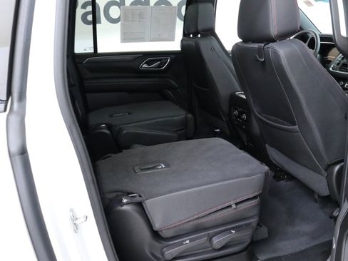 Used 2024 Chevrolet Suburban RST w/ Luxury Package image 26