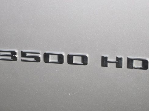 Used 2021 Chevrolet Silverado 3500 LT w/ Convenience Package image 45