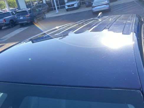 Used 2020 Chevrolet Equinox LS image 28