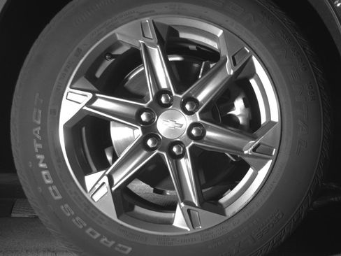 Used 2025 Chevrolet Blazer LT image 13