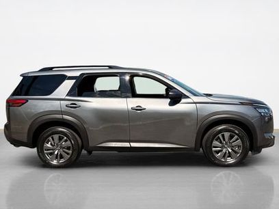 Used 2025 Nissan Pathfinder SV