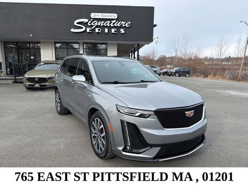 Used 2024 Cadillac XT6 Sport w/ Technology Package image 1