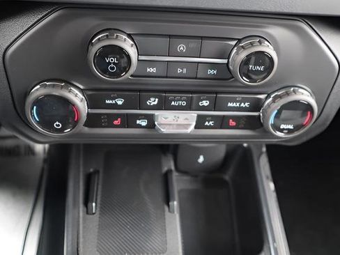 New 2025 Ford Bronco Big Bend image 18