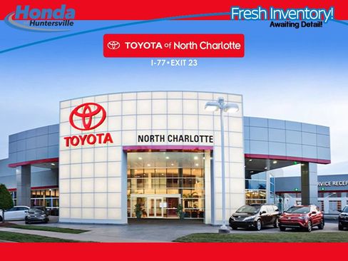 Used 2023 Hyundai Elantra SEL w/ Cargo Package FWD image 35