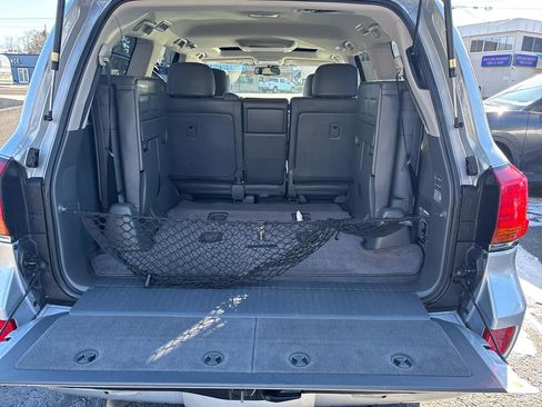 Used 2010 Lexus LX 570 4WD image 14
