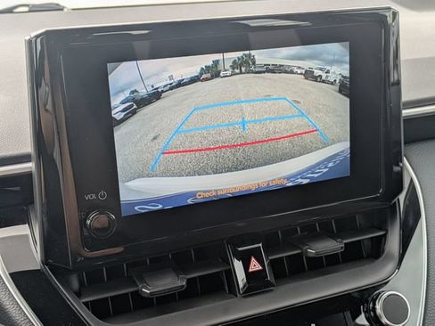 Used 2026 Toyota Corolla SE FWD image 23