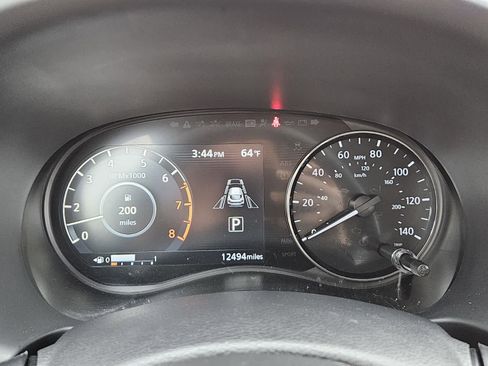 Used 2024 Nissan Kicks SV image 14