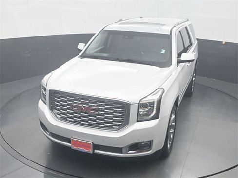 Used 2020 GMC Yukon Denali w/ Denali Ultimate Package image 22