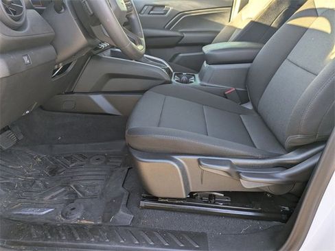 New 2026 Chevrolet Colorado W/T image 11