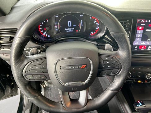 Used 2022 Dodge Durango R/T w/ Blacktop Package image 11