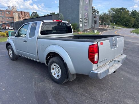 Used 2009 Nissan Frontier XE RWD image 9