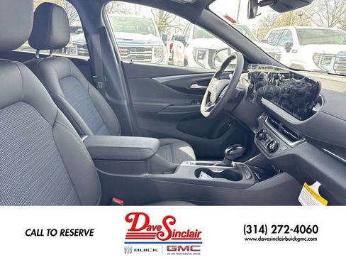 New 2026 Buick Envista Preferred w/ Convenience II Package FWD image 23