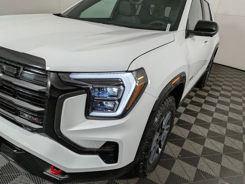 New 2026 GMC Terrain AT4 w/ Convenience Package III AWD/4WD image 11