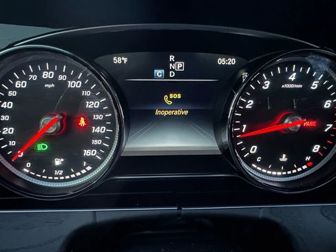 Used 2017 Mercedes-Benz E 300 4MATIC image 27