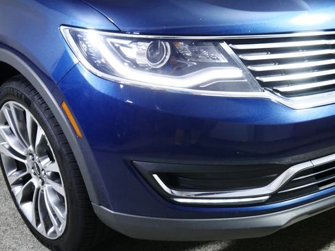 Used 2017 Lincoln MKX Reserve w/ Lincoln MKX Climate Package AWD/4WD image 16