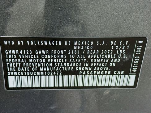 Certified 2021 Volkswagen Jetta SE w/ SE Cold Weather Package FWD image 31