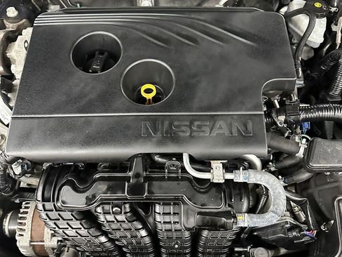 Used 2019 Nissan Altima 2.5 Platinum AWD/4WD image 7