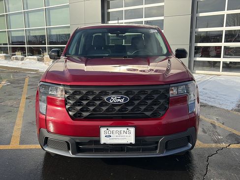 Used 2025 Ford Maverick XLT w/ Equipment Group 301A image 2