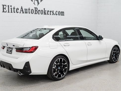 Used 2026 BMW 330i xDrive Sedan AWD/4WD image 6